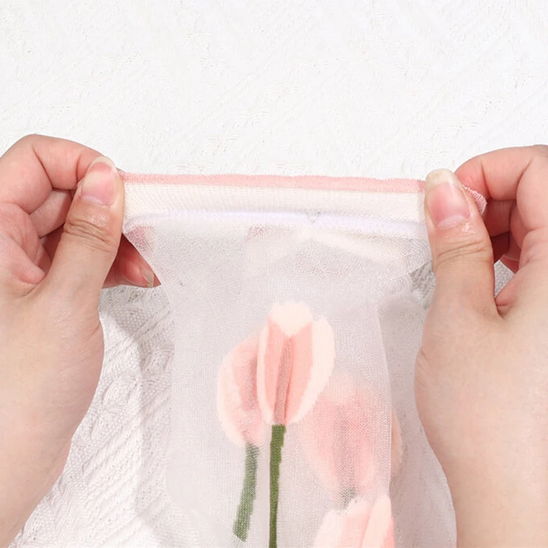 1pair Summer Ultrathin Flower Print Silk Socks for Women Girls Fashion Streetwear Transparent Crystal Elastic Middle Tube Socks