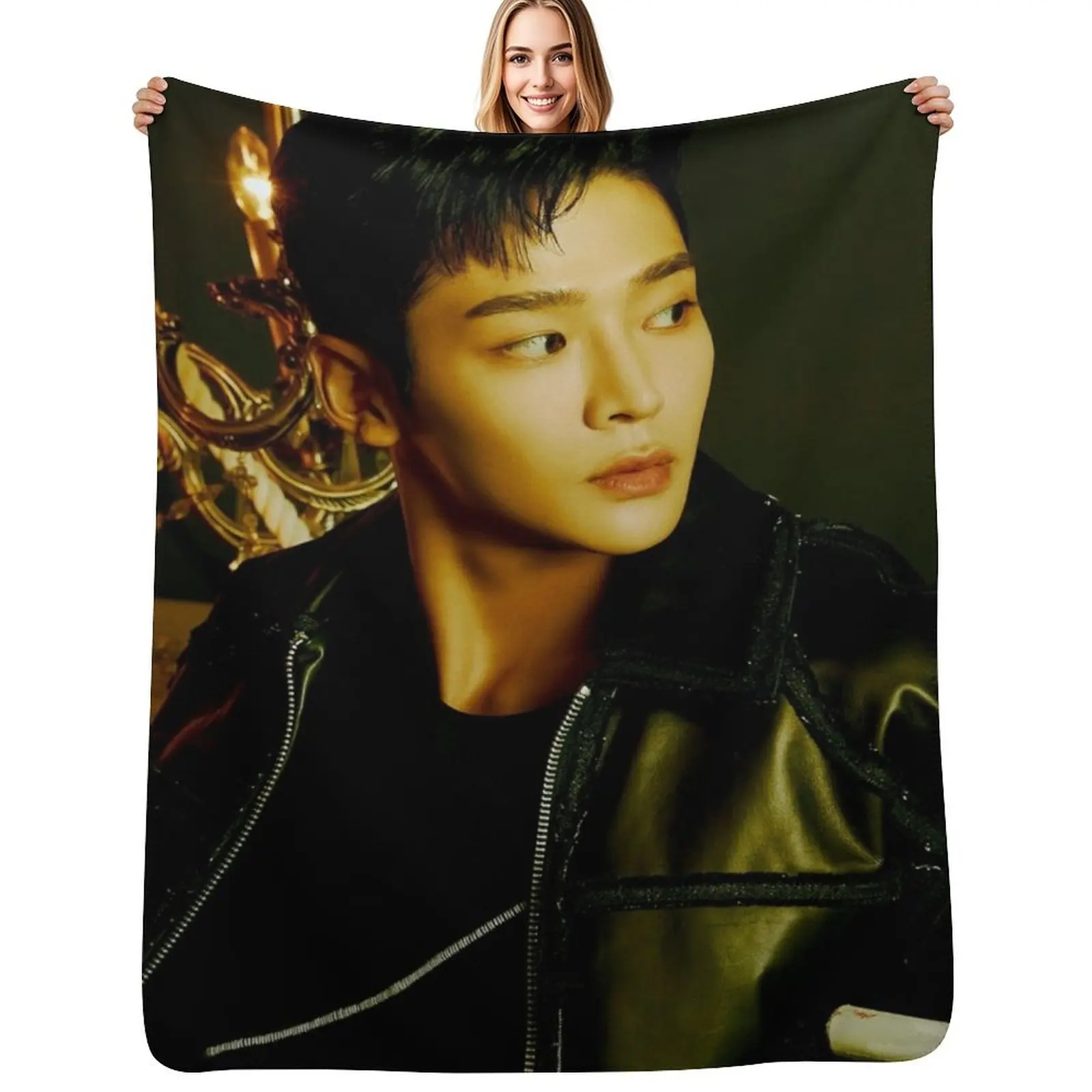 Фото SF9 Rowoon Rumination Connect версия. Мягкий декоративный плед для дома, для дивана и спальни №1