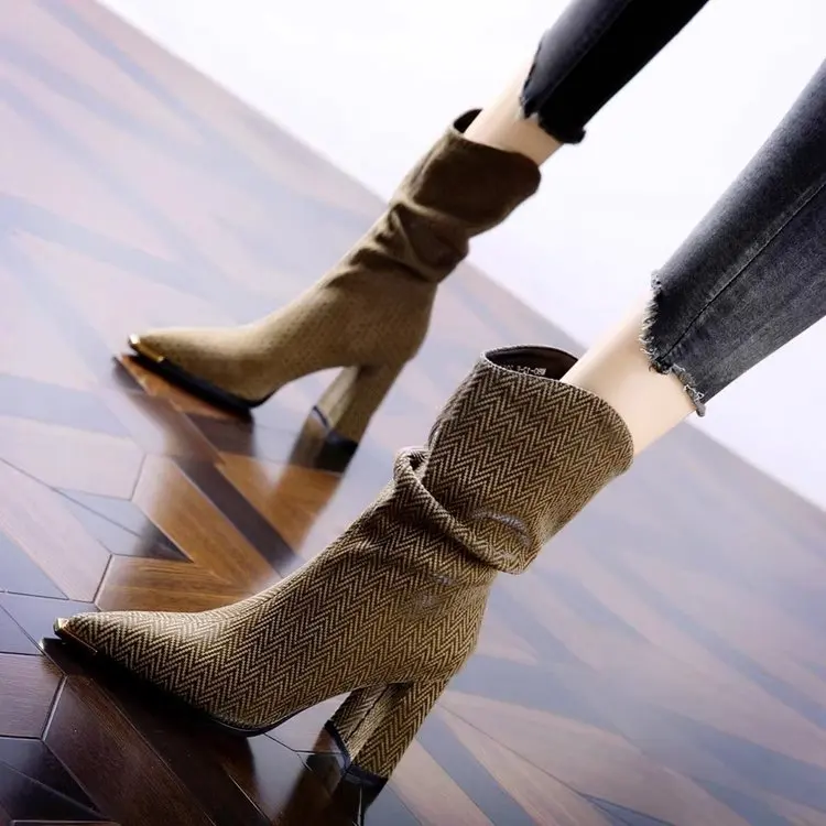 

Женские сапоги в складку, осенние сапоги средней длины в стиле ретро, тонкие, с острым носком, на шпильке 7 см