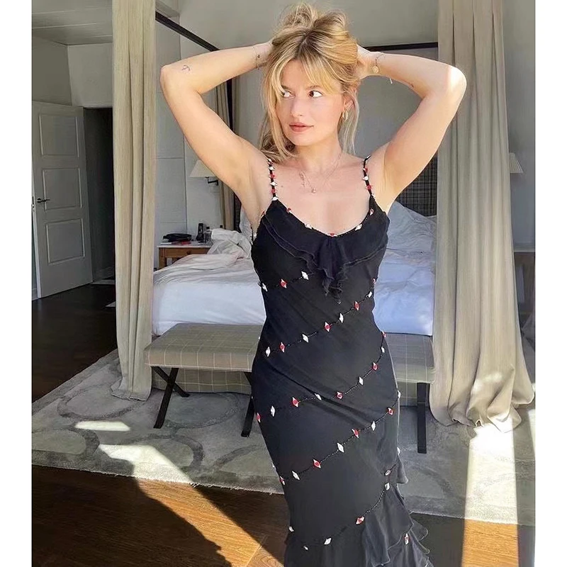 

Women 3D Flower Appliques Beaded Strapless V Neck Silk Sling Irregular Black Dress