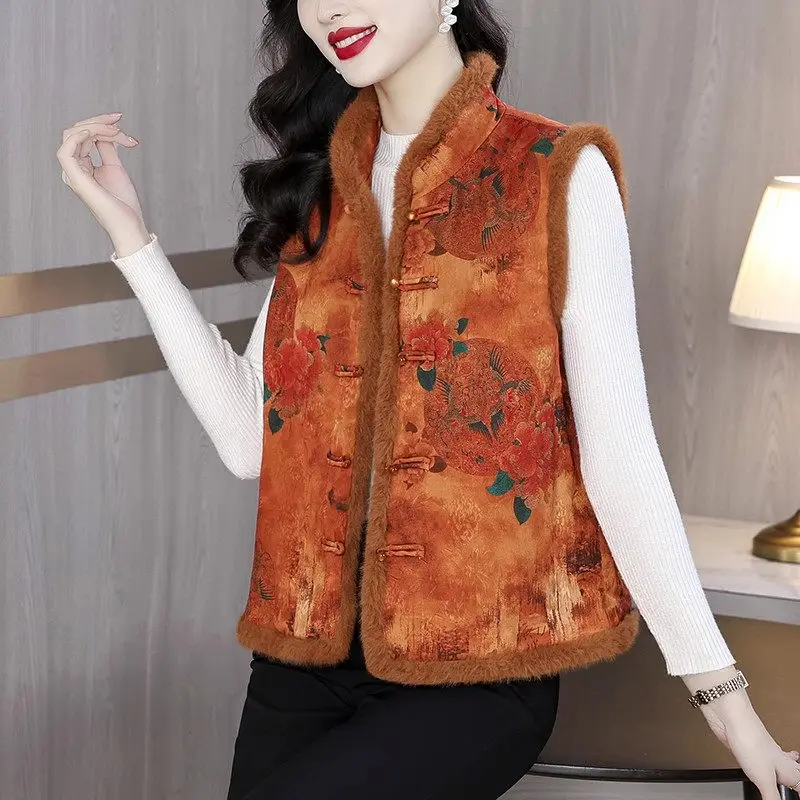 Осень-зима 2023 одежда для мам среднего возраста модная утолщенная флисовая куртка