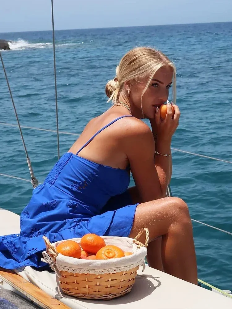 Кружевное хлопковое мини-летнее женское платье Foridol вечерние однотонные пляжные