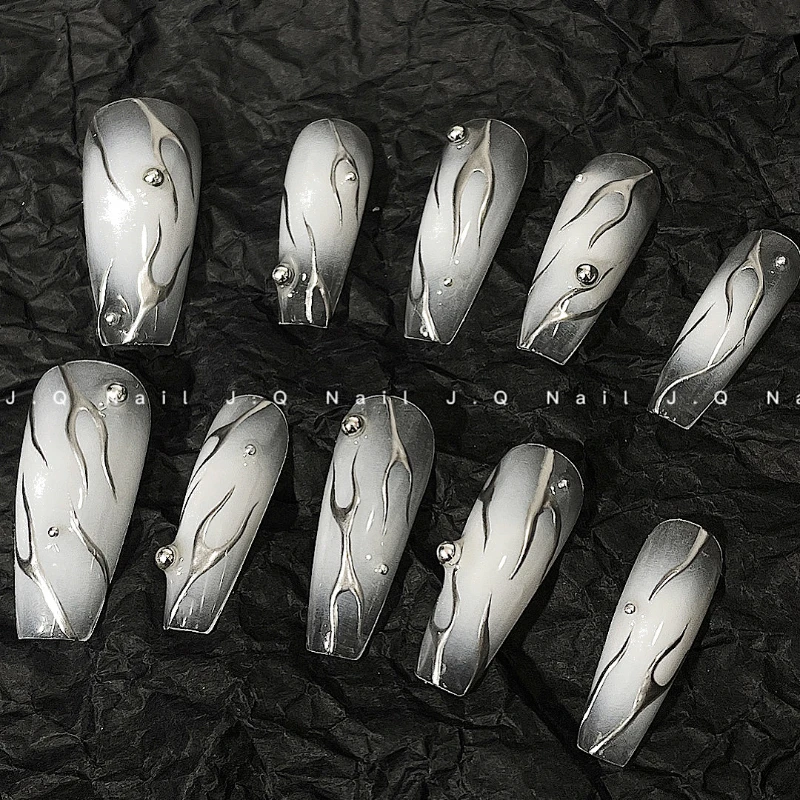 

Handmade Custom European and American Ins White Flame Niche Nail Patch Manicure Wear Nail