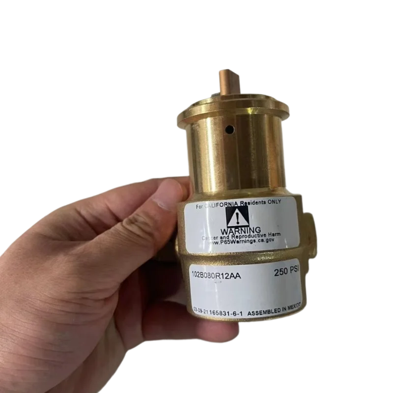 Фото Циркуляционный насос охлаждения 228171 для плазморезов Hypertherm HPR130, HPR260, HSD130 №1