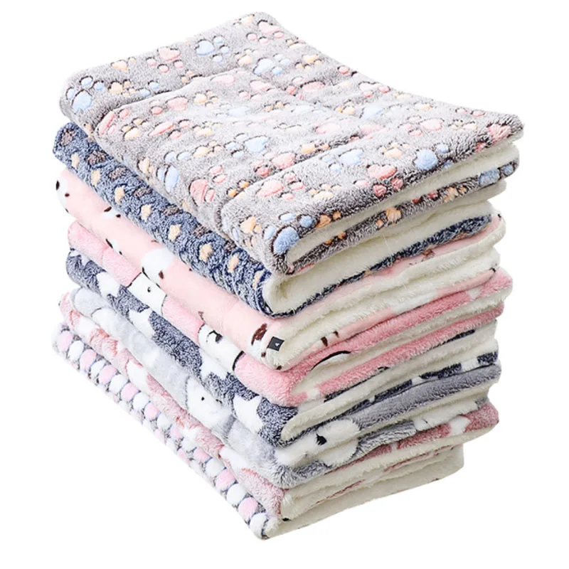 

Pet Bed Soft Flannel Thickened Pet Thermal Mat Dog Puppy Bed Warm Sleeping Cover Fleece Pad Pets Blanket Bed for Puppy Dog Cat