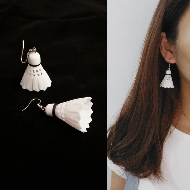 

Creative Personalized White Badminton Earrings 925 Silver Hook Ear Hole Funny Realistic Ear Clip Alternative Student Earrings