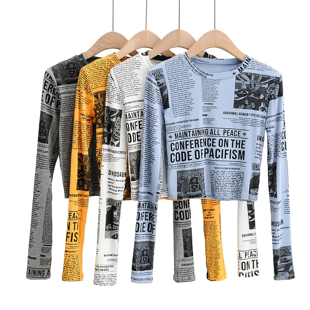 

2023 Fall Harajuku Newspaper Print T Shirts Women Sexy O Neck Long Sleeve Letter Cropped Tshirt Dew Waist Slim Short Base Top