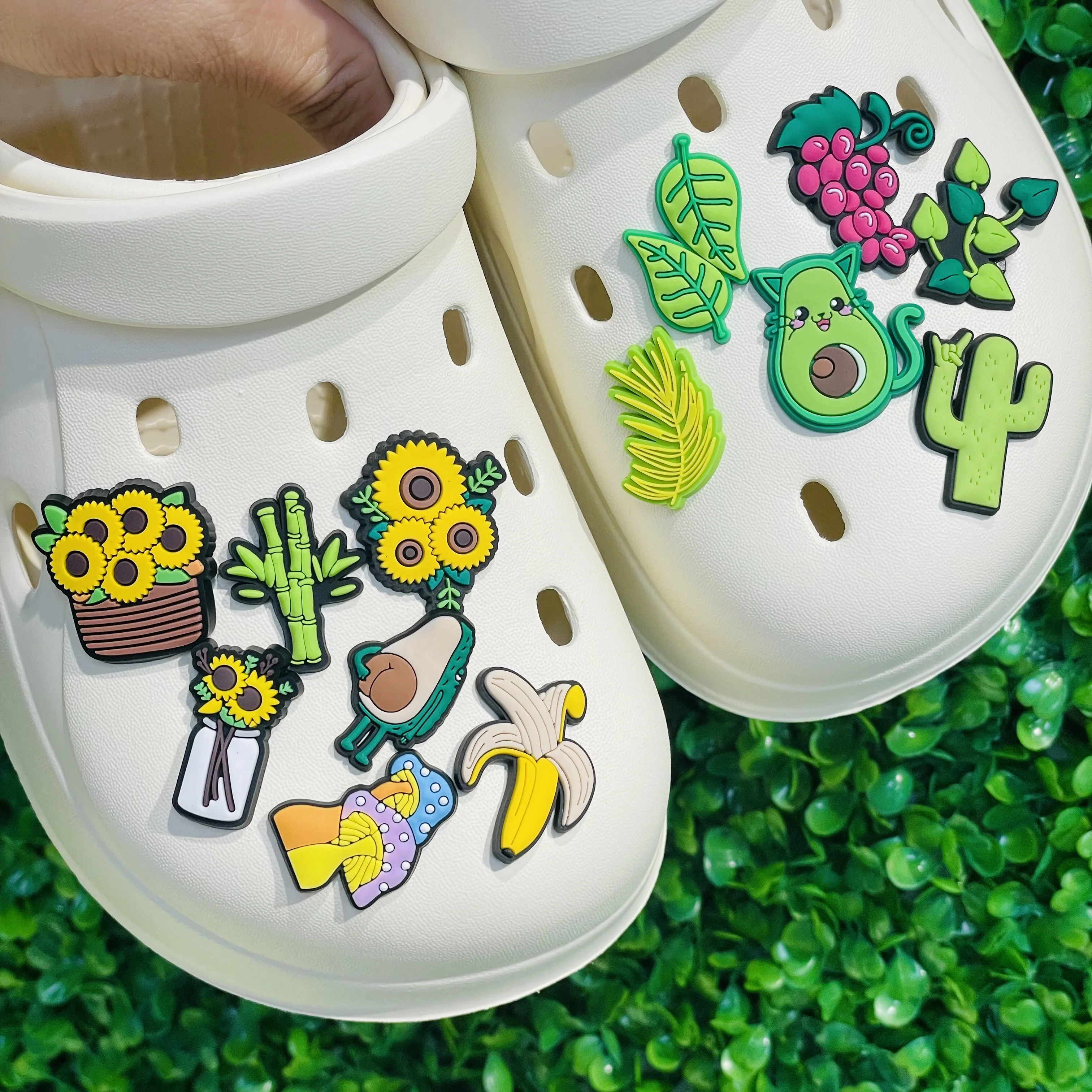 Зеленая Серия 13-27 Шт. ПВХ Виноград Авокадо Гриб Обувь С Пряжкой Подвески Сандалии