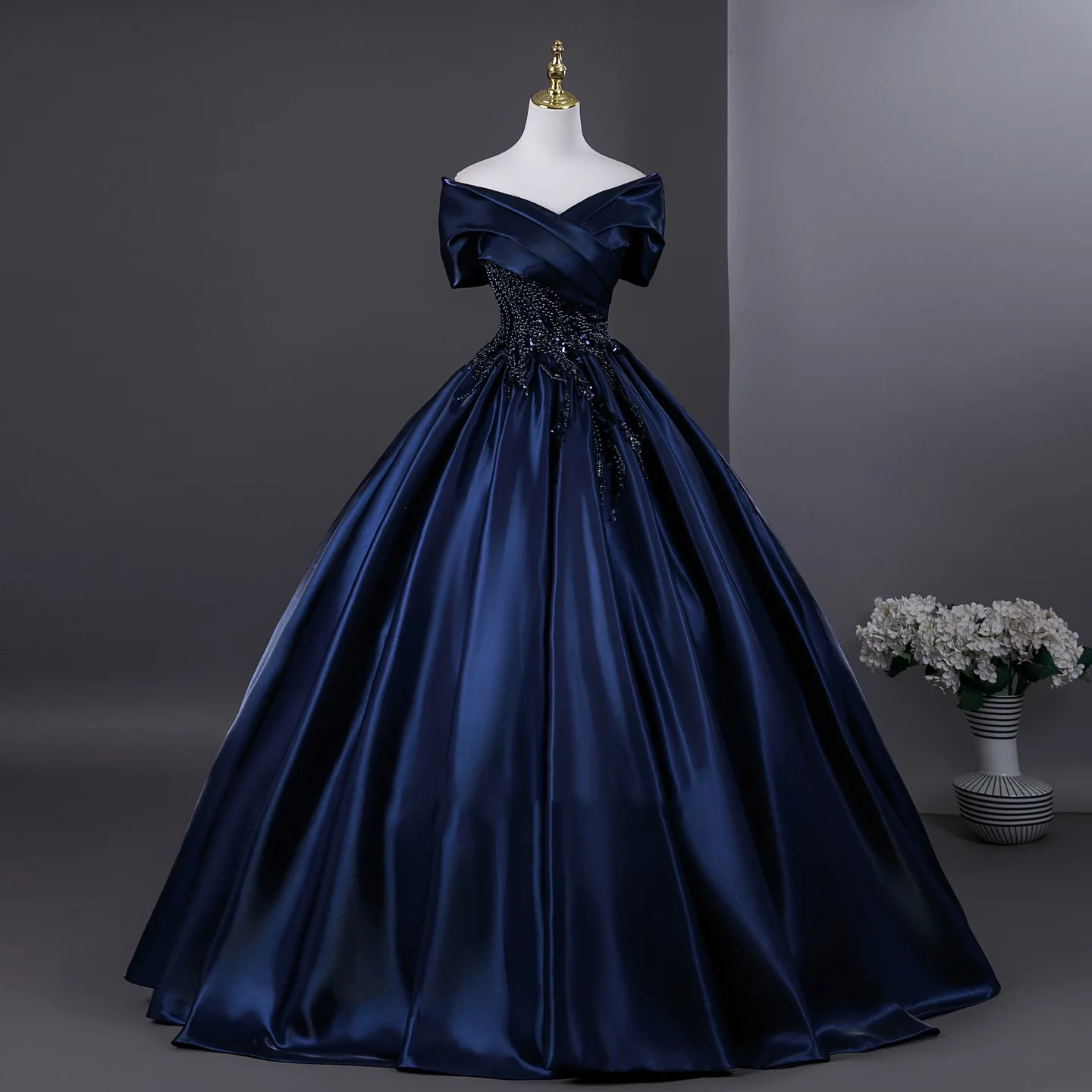 Фото Бальное платье по индивидуальному заказу, платья Quinceanera, бусы, вечерние платья для выпускного вечера, дня рождения, вечернее платье Vestido De Anos Sweet 16 №1