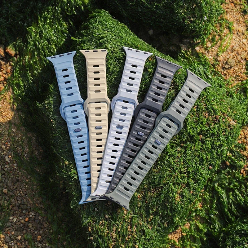 Soft Silicone Strap For Apple Watch Band Ultra 49mm 44mm 45mm 42mm 41mm 40mm 38mm sport Watchband correa iwatch Series 8 7 se 5