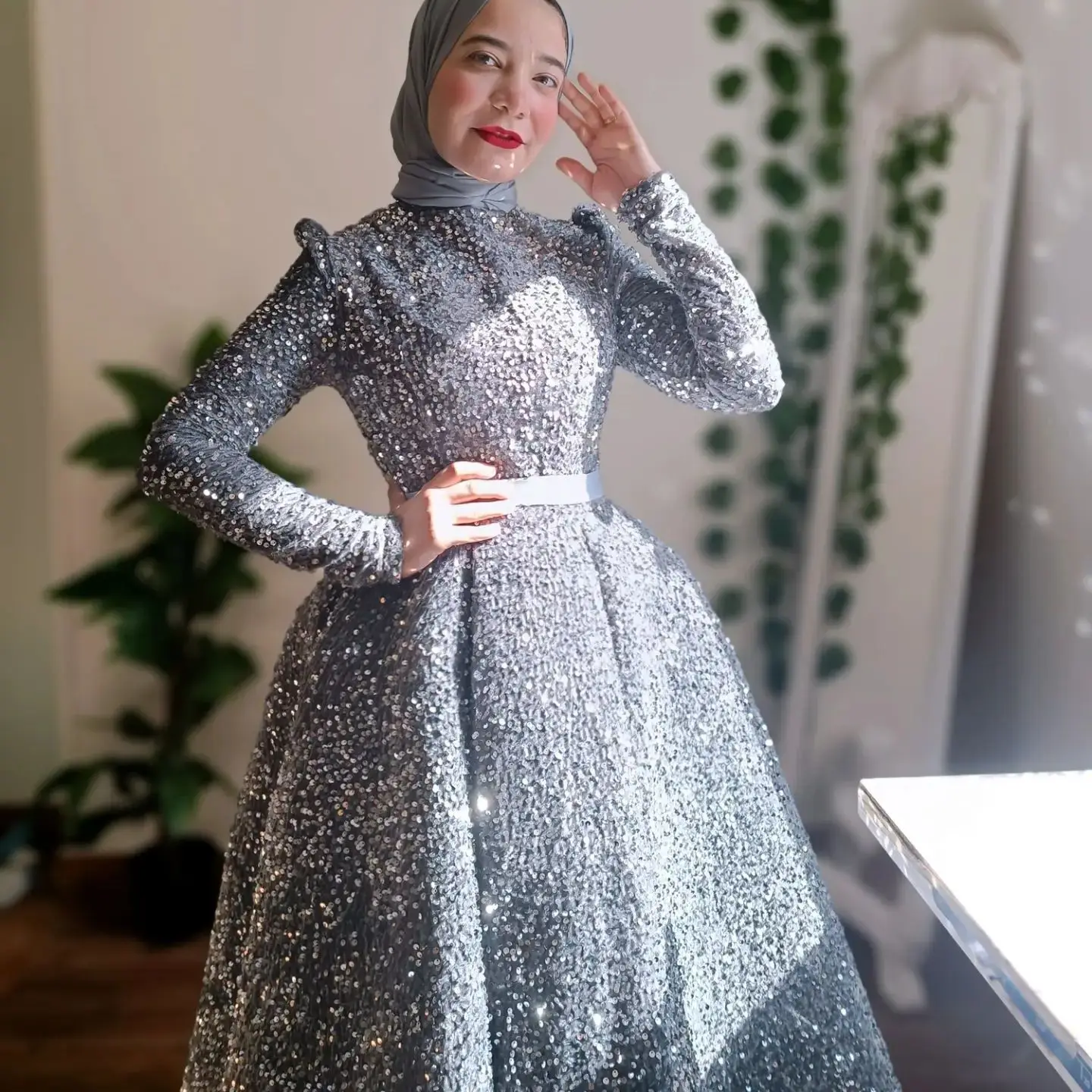 

Silver Grey Ball Gown Prom Dresses for Women High Neck Long Sleeve Ankle Length Muslim Evening Party Gowns فساتين مناسبة رسمية
