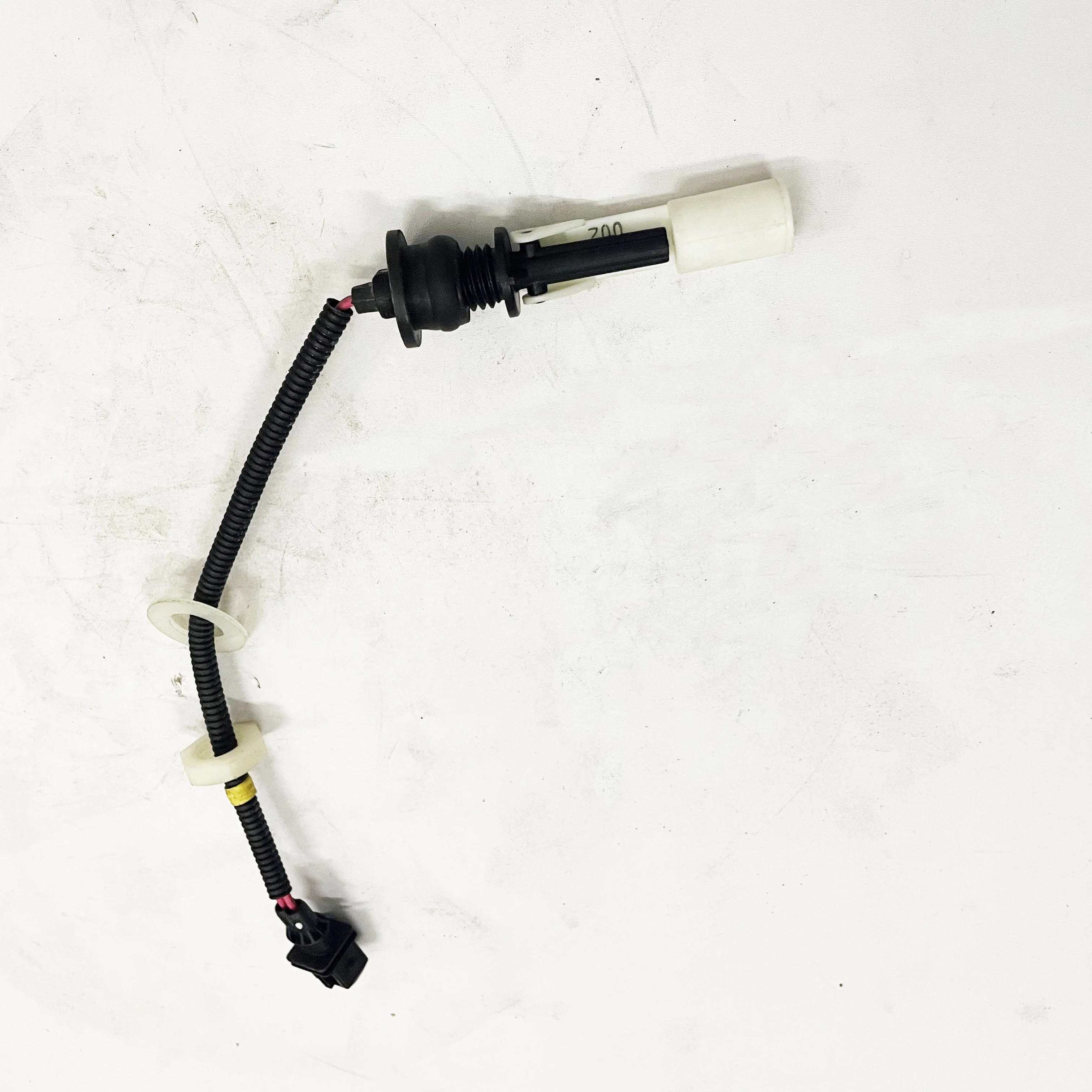 Поплавковый выключатель 04292645 d-eutz BF4M2012 BF4M1013 лучшего качества