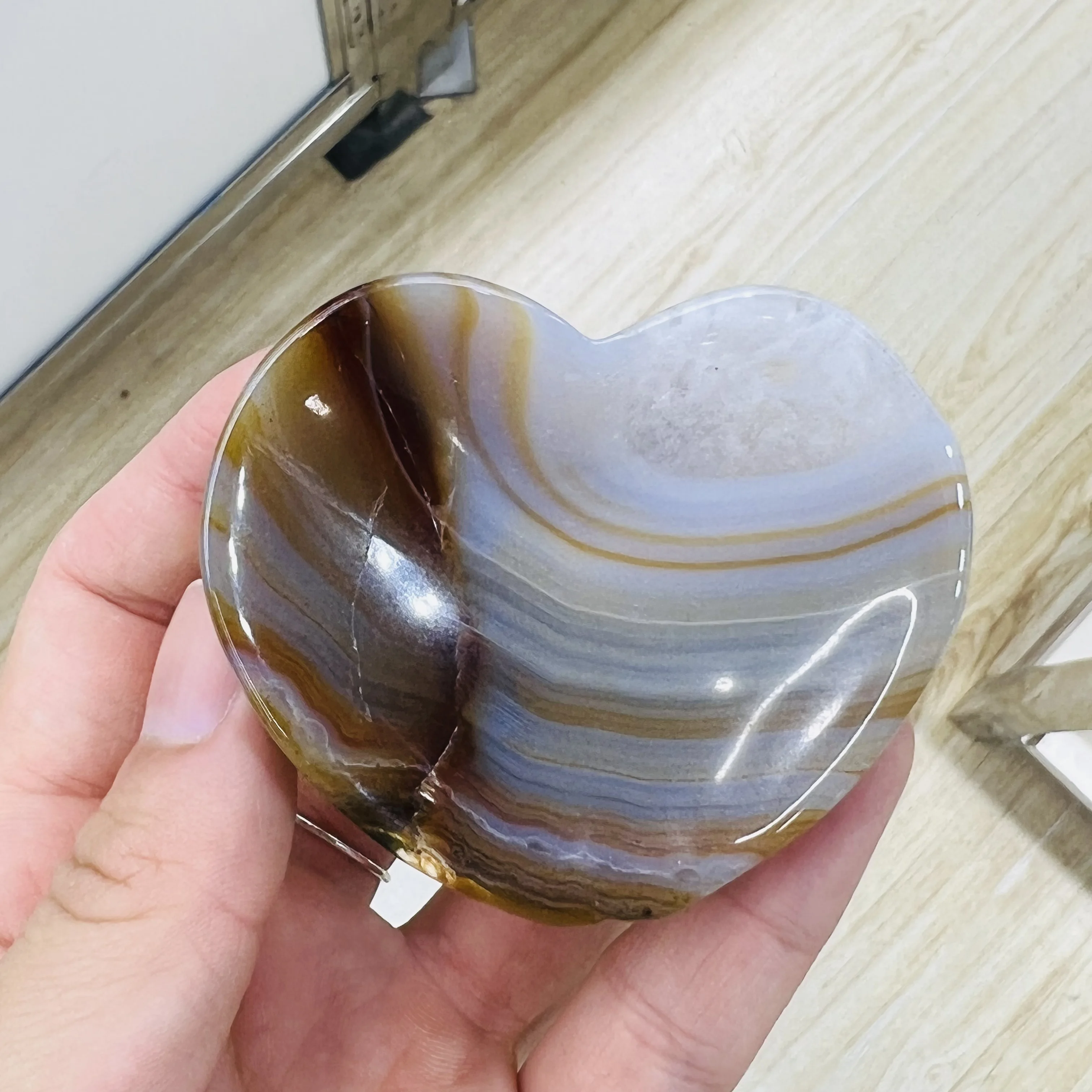 

Natural primary color agate heart shape mini bowl storage decoration