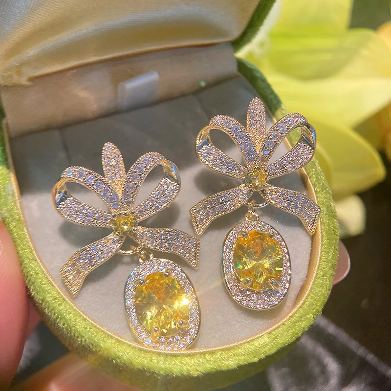 

Korean Princess Pink Zircon Temperament Ear Studs Bow Eardrops