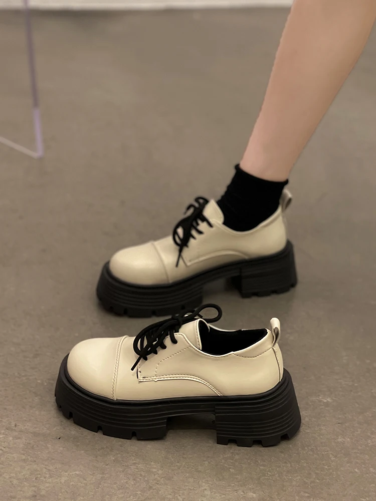 

Женские кроссовки с круглым носком, в британском стиле