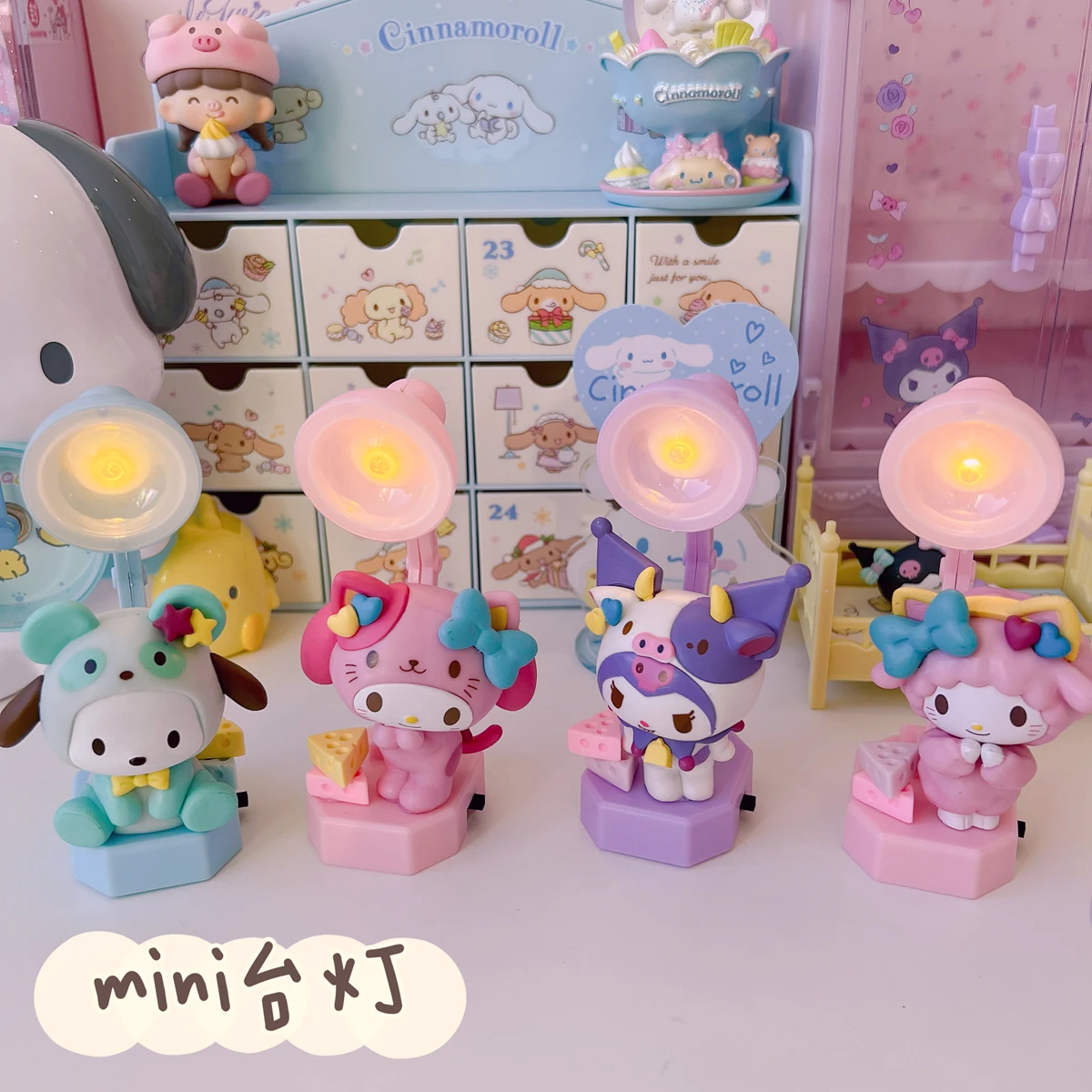 

Cute Sanrio Desktop Decoration Cartoon Anime Kuromi My Melody Cinnmoroll Mini Desk Lights Pochacco Mini Night Lights Girls Gift