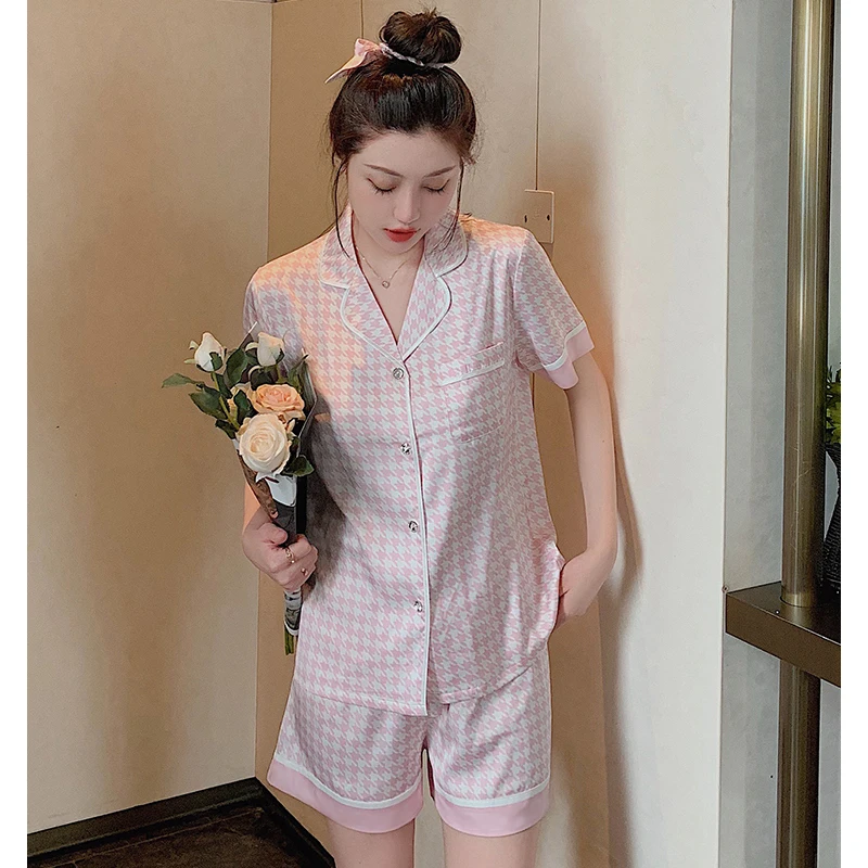 Silk Pajamas Women's Summer Short-sleeved Shorts Suits Thin Korean Girl Temperament Breathable Ice Silk Women's Luxury Home Wear