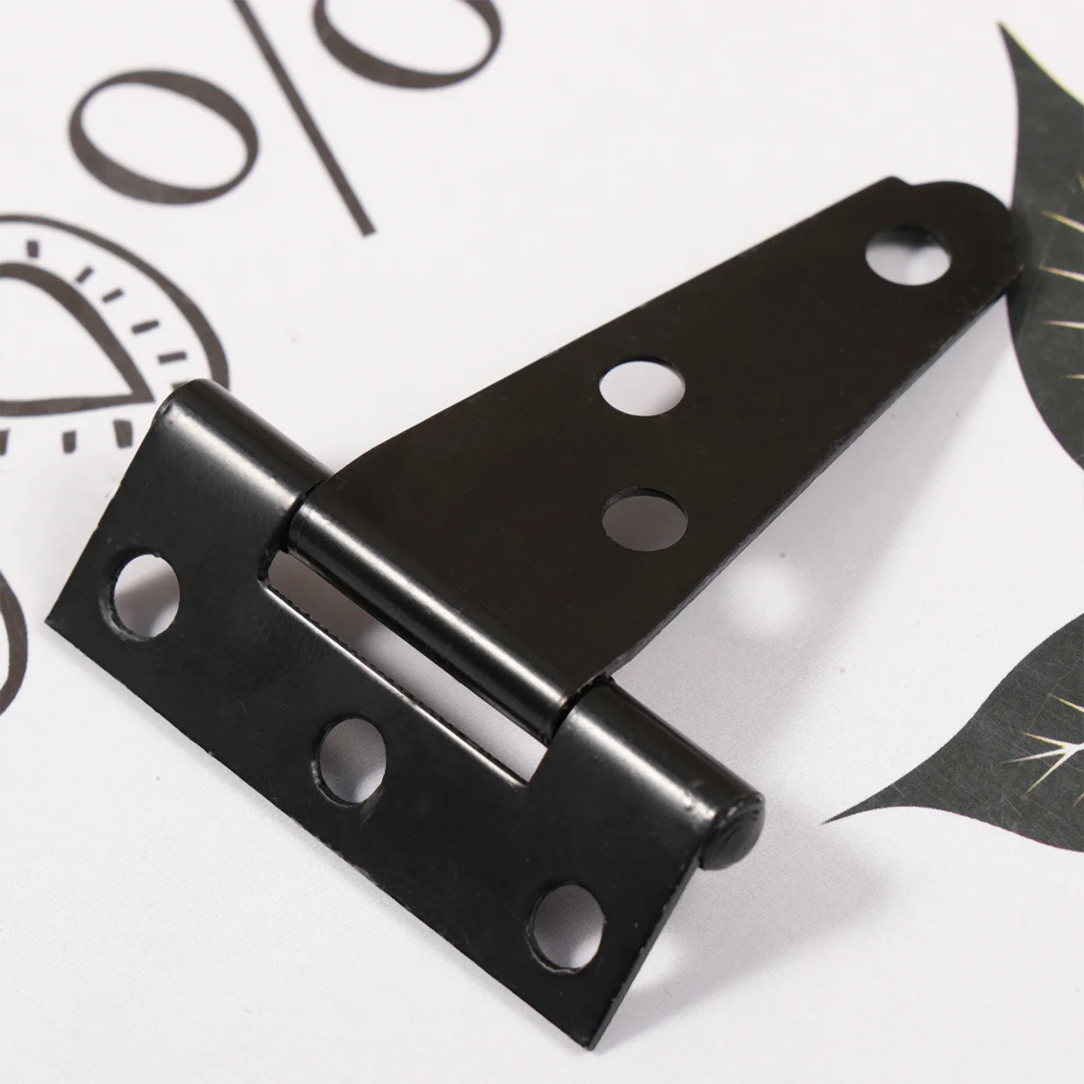 

2PCS 2 Inches T- shaped Hinges Triangle Hinges Black Wrought Rustproof ( Black )
