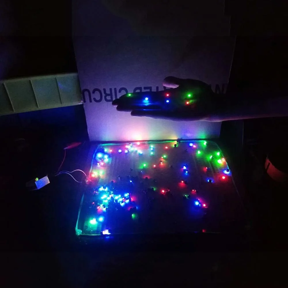 

Magnetische Resonantie Lange Afstand Lamp Draadloos Opladen Draadloze Voeding XKT801-100 Draadloze Magnetische Charger