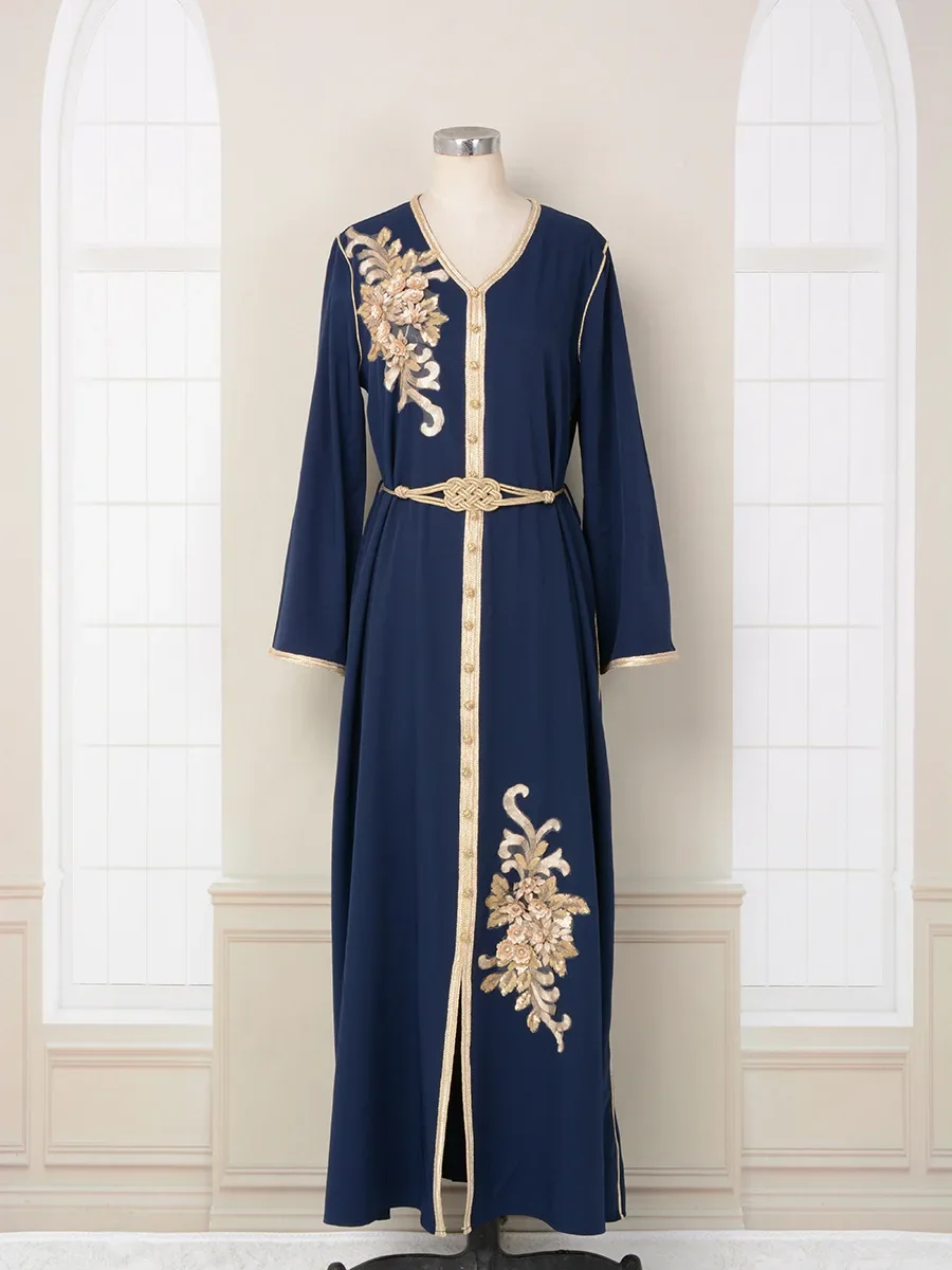 Мода Вышивка Дубай Абая Кафтан с v-образным вырезом Элегантное вечернее платье