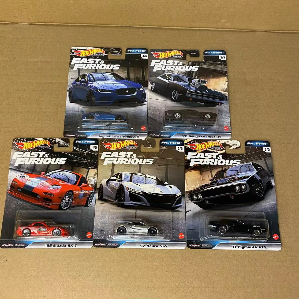 

Hot Wheels Fast & Furious Diecast Model Cars 1971 Plymouth GTX/Dodge Charger/Jaguar XESVP Project/17 Acura NSX/Mazda RX7 FD