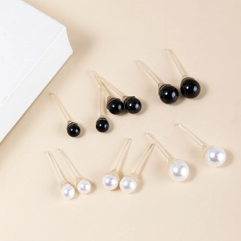 Серьги-гвоздики женские с жемчугом комплект небольших геометрических