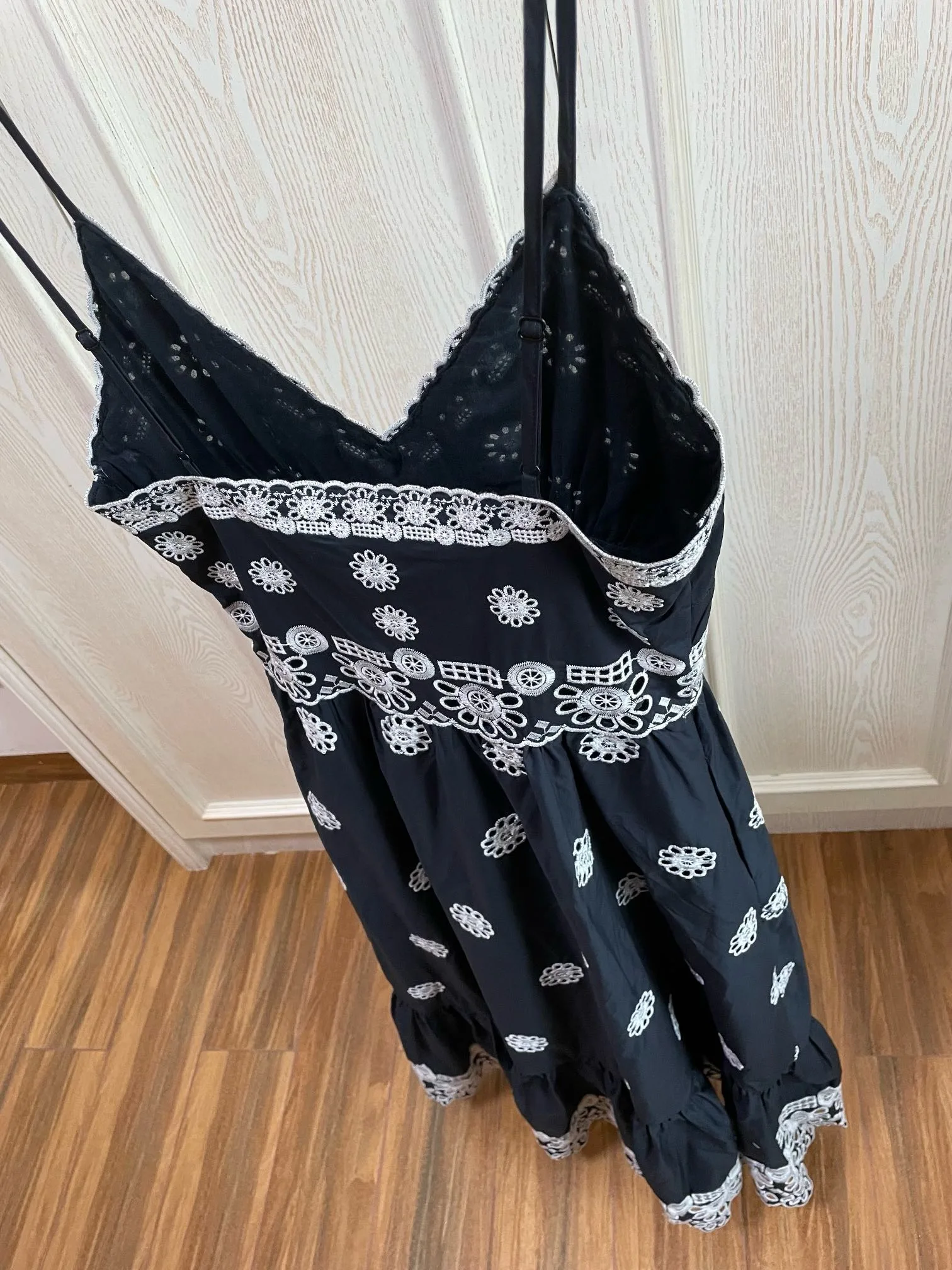 EVACANDIS женская новая высококачественная туника на тонких бретельках с вышивкой и