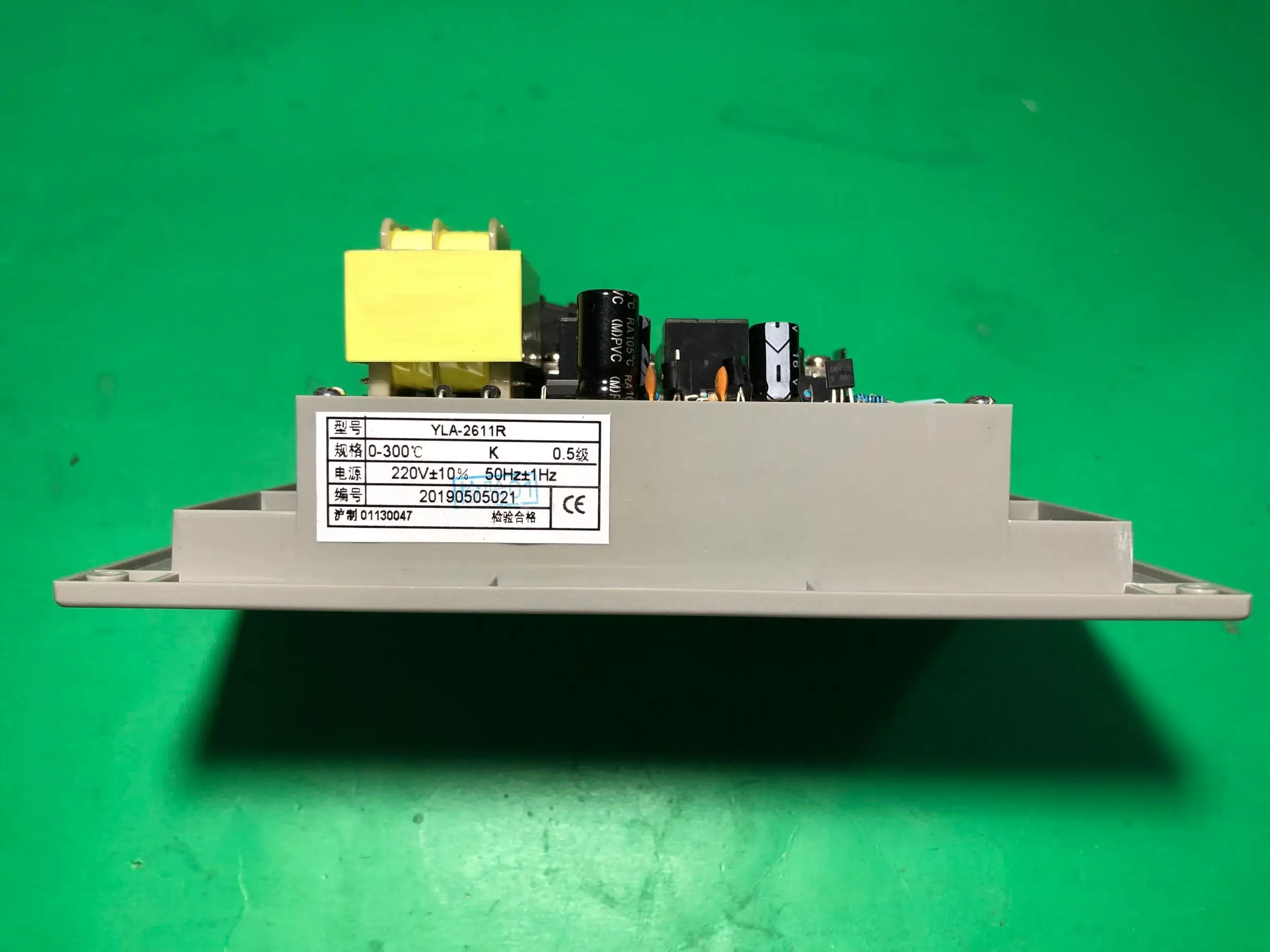 YLA-2611R Shanghai Yatai Регулятор температуры прибора YLA-2000 Контроллер духовки YLA-2602R-2