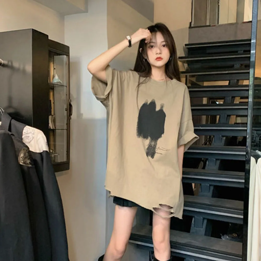 Футболка с коротким рукавом и дырками женская летняя Новинка 2022 свободная