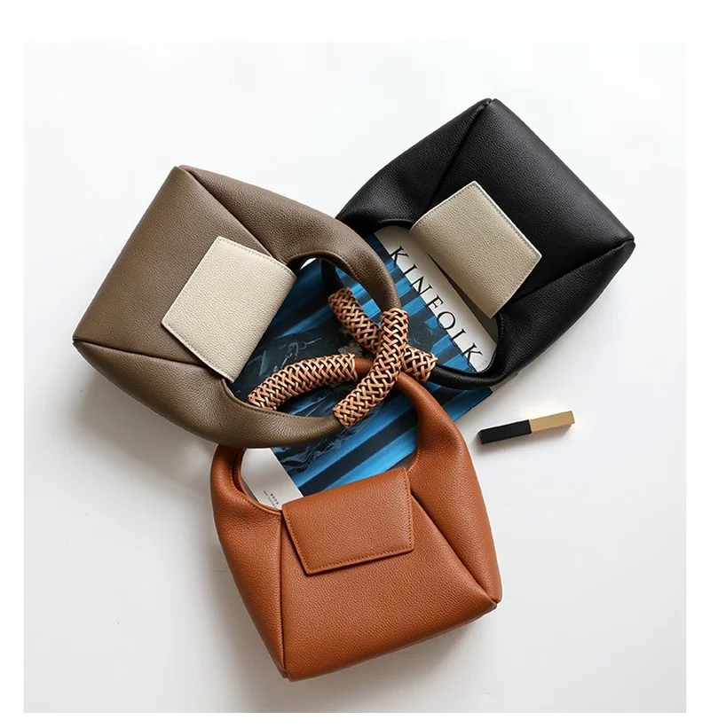 2021 New Designer Handbags Women Mini Bags Fashion Hit Color Woven Handbag All-match Real Leather Small Messenger Bag