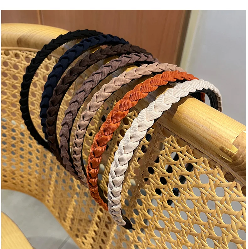 Рисунок 3 - Обруч для волос Плетеный женский