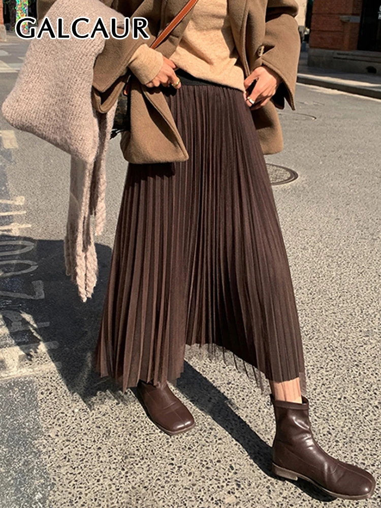 

Женское кружевное платье с круглым вырезом, коротким рукавом и вырезами на спине