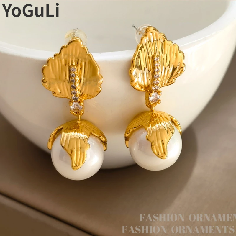 

Fashion Jewelry 925 Silver Needle High Quality Copper Leaf Glass Shiny Simulated Pearl Drop Earrings For WOmen Girl Party Gift