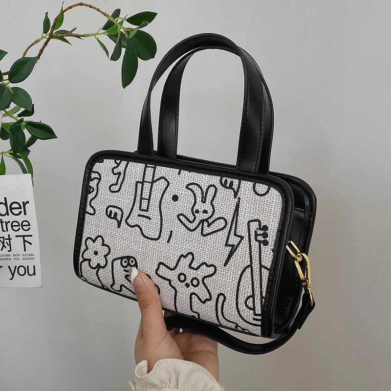 

Women's Fashion Square Messenger Bag Hand Bags Crossbody Bags for Women