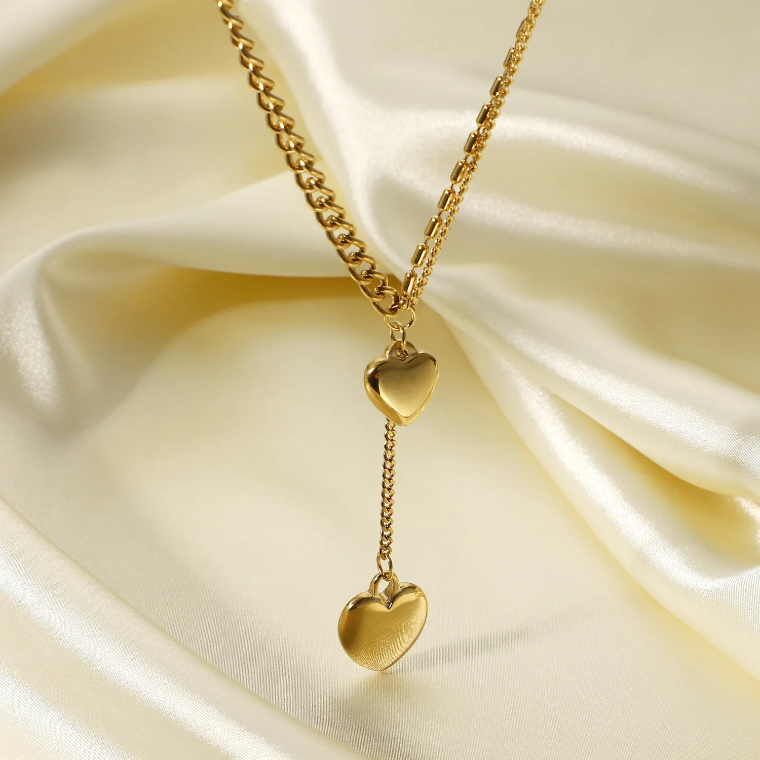 

Minar Temperament Double Love Heart Asymmetry Pendant Necklace for Women Chunky Curb Chain Stainless Steel 14K Gold Necklaces