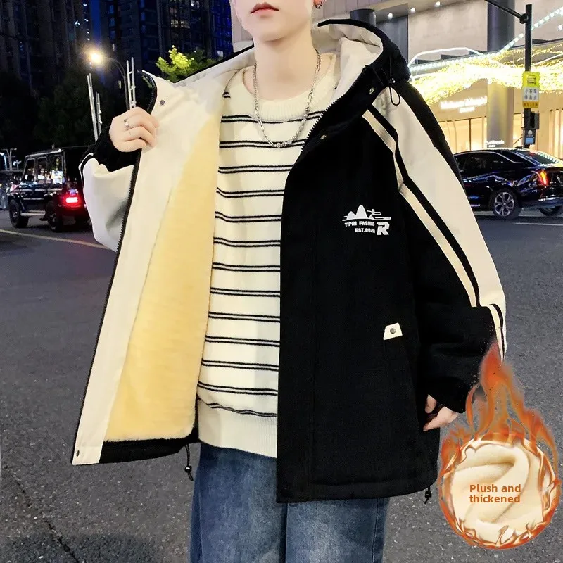 Молодежная куртка на флисовой подкладке осенне-зимний стиль пальто большого