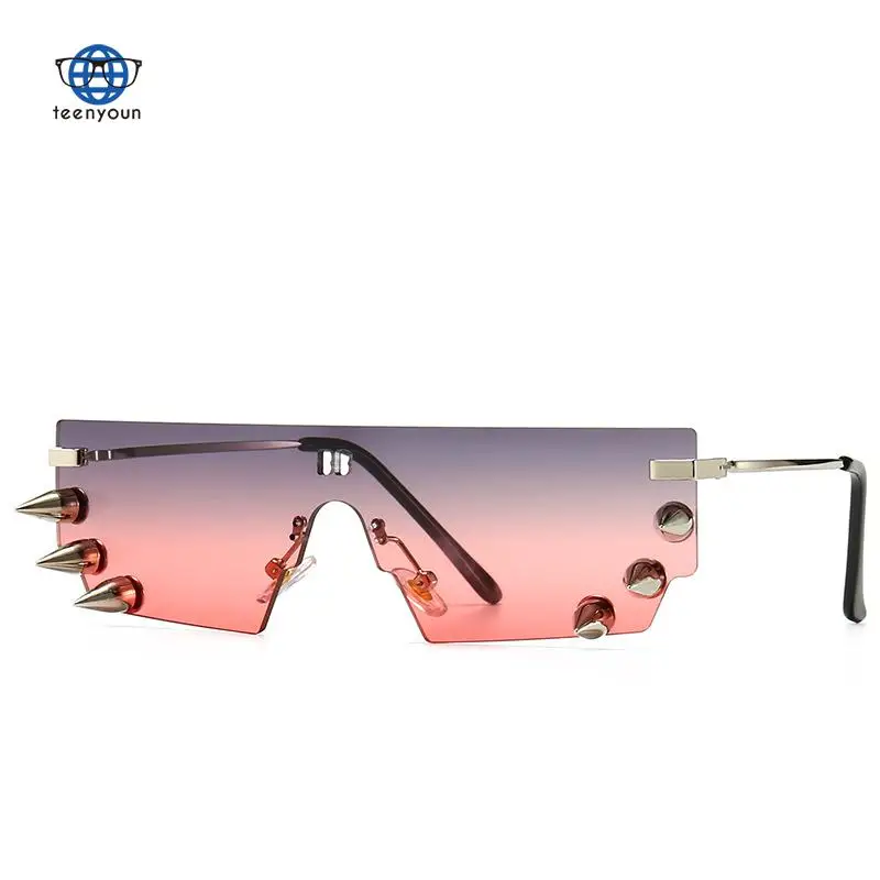 

Очки солнцезащитные Teenyoun с заклепками в стиле панк