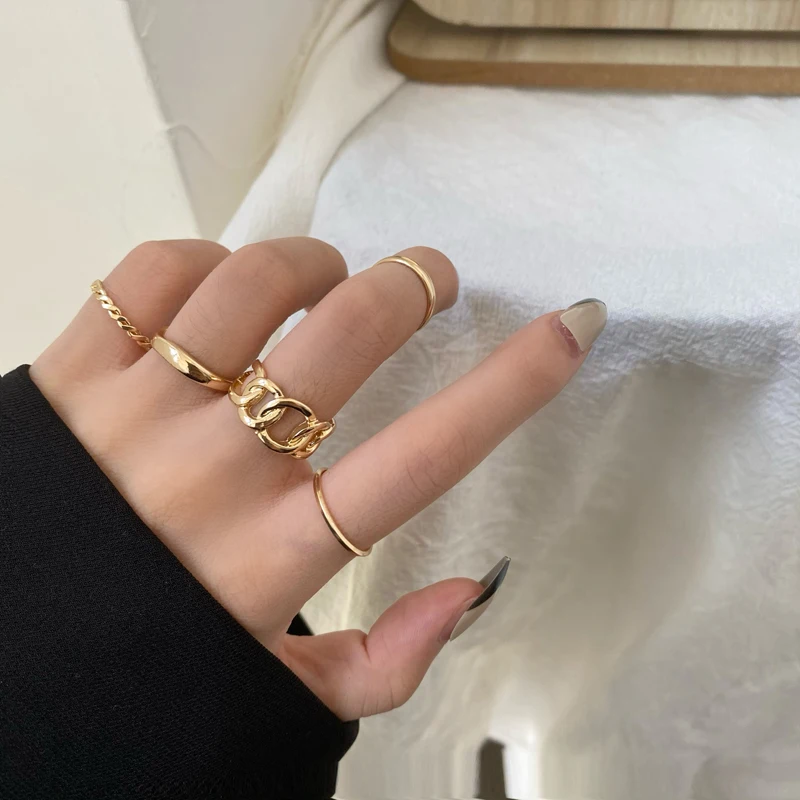 

New Fashion Punk 5 Pieces Set Rings Chic Simple Clean Twisted Multi Pack Wedding Rings For Women Summer Jewelry 2384