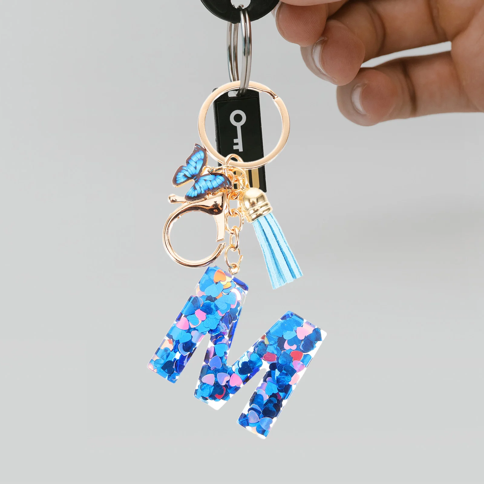

Letter Keychain Butterfly Tassel Keychain Decorative Keychain Handbag Charm Bag Charm (M)