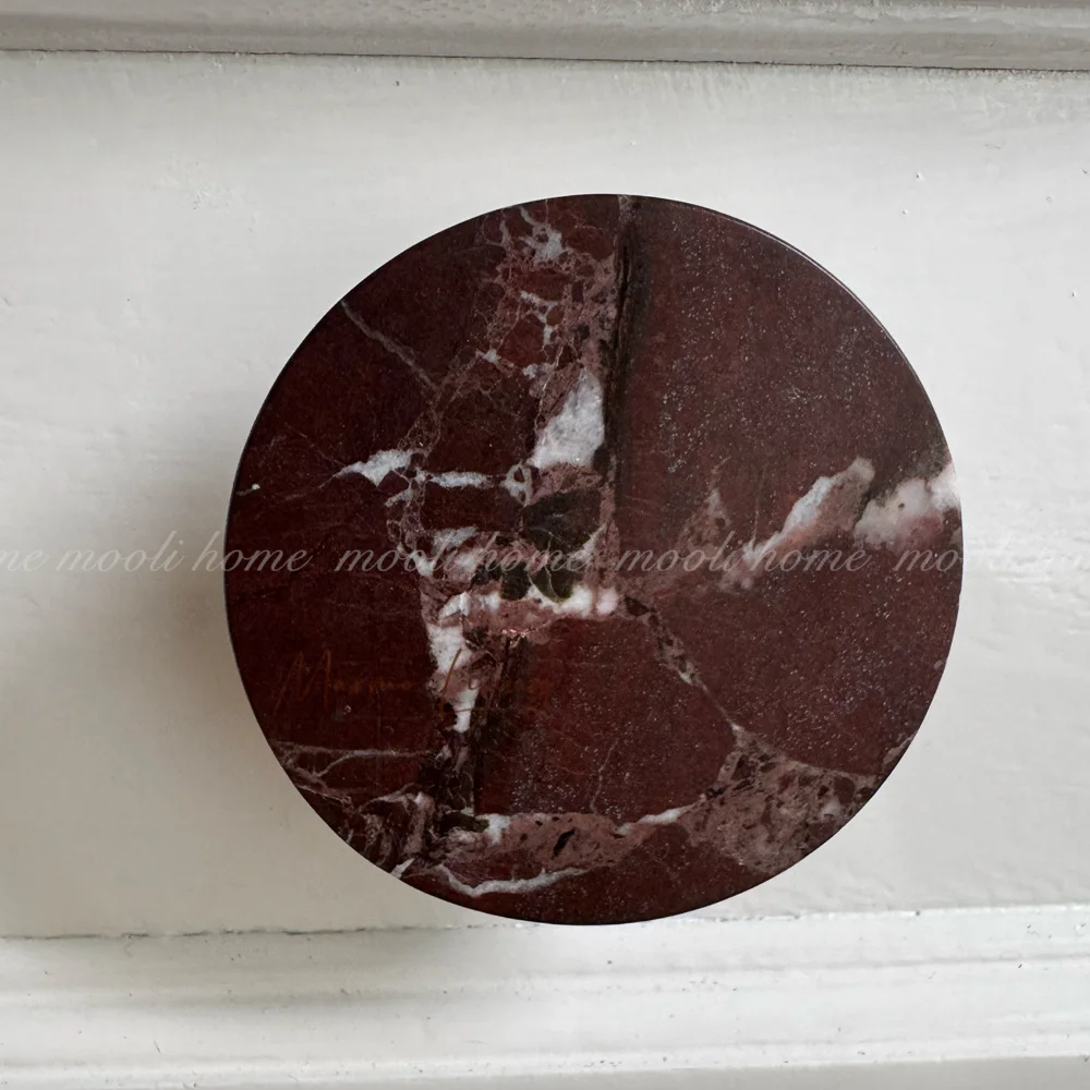 Фото Роскошные скандинавские ручки из натурального мрамора Rosso Stone для шкафов и мебельных ящиков №3