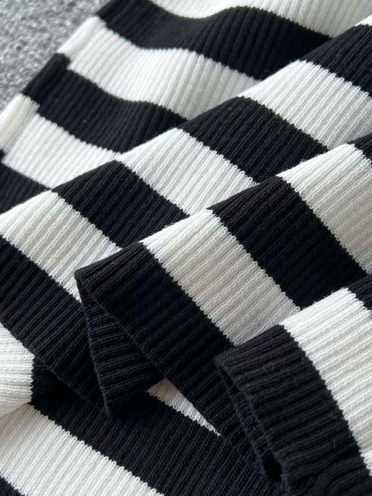 Foamlina 2024 летний женский белый и черный полосатый вязаный комплект из 2 предметов