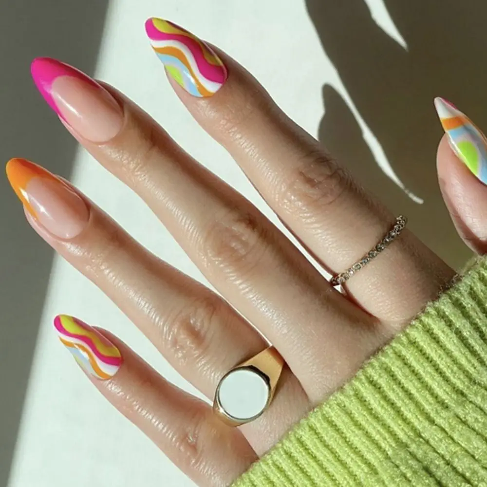 

24pcs DIY Manicure Wavy Press on Nails Full Cover Almond Long French Fake Nails