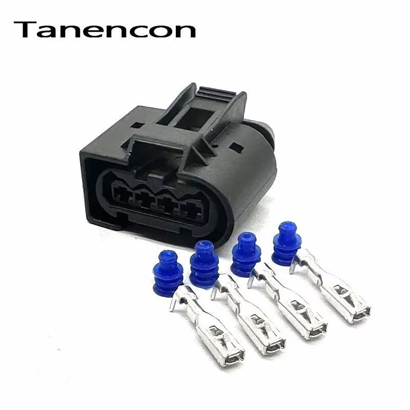 

4-контактный автомобильный электронный разъем водяного насоса 50290698 Вилка высокого напряжения катушки зажигания для Benz BMW 3 5X1 X5 X6 Z4 N52 N54