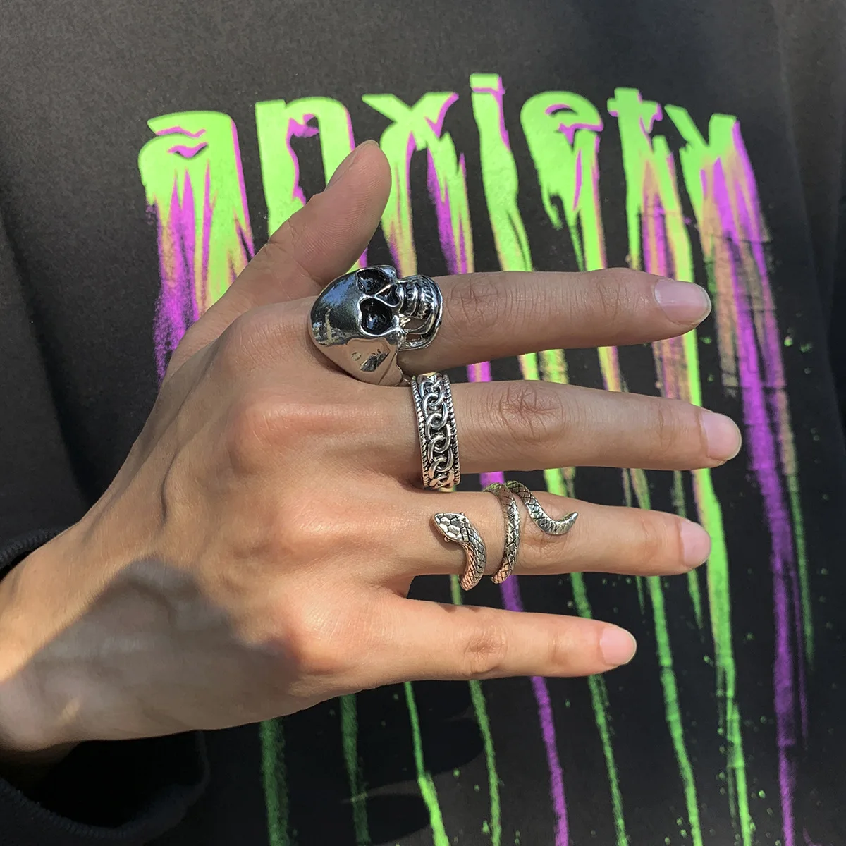 

Aprilwell 3 Pcs Punk Skull Grunge Rings for Men Silver Color Emo Snake Geometric Kpop Chunky Ring Female Jewelry Gadgets Anillos