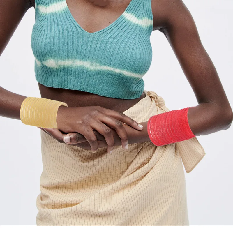 

Dubai Exaggerated Bracelet Frosted Gold Powder Environmental Protection Resin African bracelet Adjustable Necklace Jewelry Set