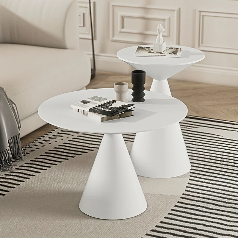 

Скандинавский маленький кофейный столик, боковой вспомогательный круглый Угловой журнальный столик для гостиной, современная мебель для улицы XY50CT
