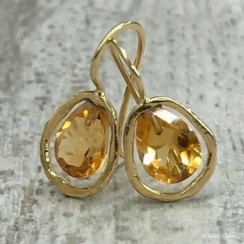 Золотые серьги-капельки