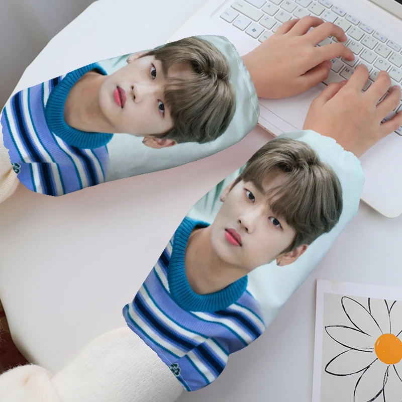 

30x15cm Kang Seokhwa KPOP Oversleeves Housework Cleaning Anti-Dirty Sleeve Cuff Protection Kitchen Apron Accessories