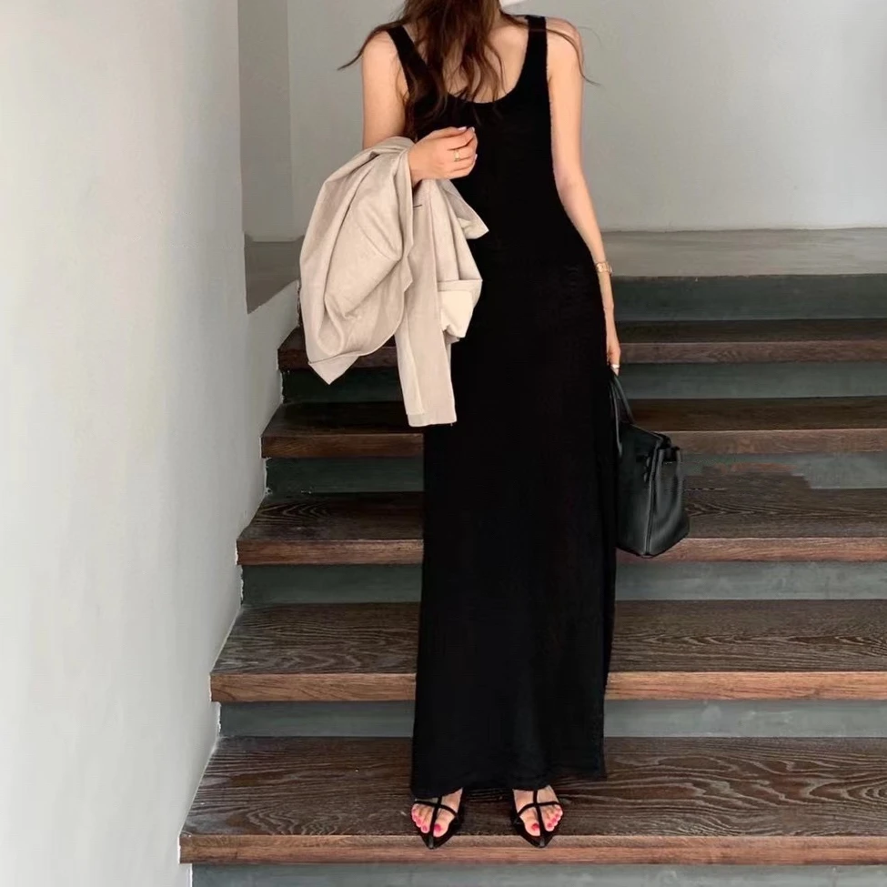 2023 Spring/Summer Simple and Elegant Side Slit Dresses Slim Slim Sleeveless Sleeveless Black Sexy Long Dress for Women
