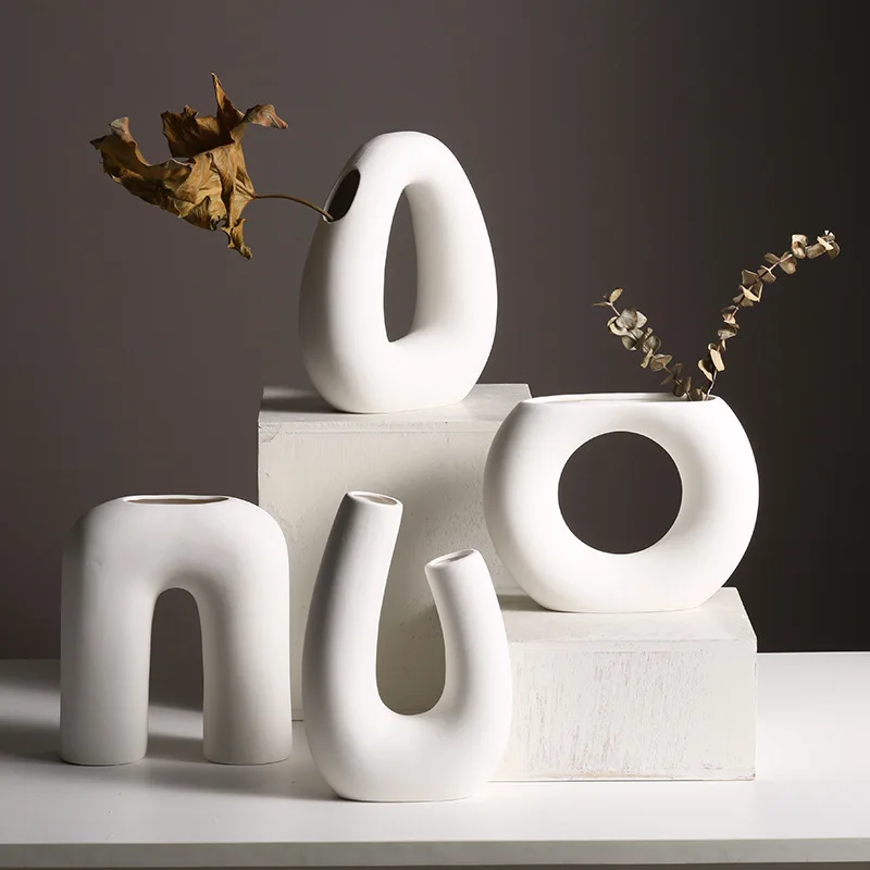

Nordic Dried Flower Ceramic Vase Homestay Decor Home Living Room Dining Table Flower Arrangement Simple Art Vase Decoration
